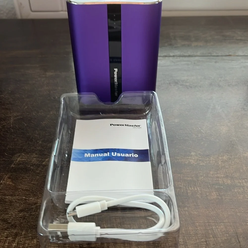 PowerMaster portable charger